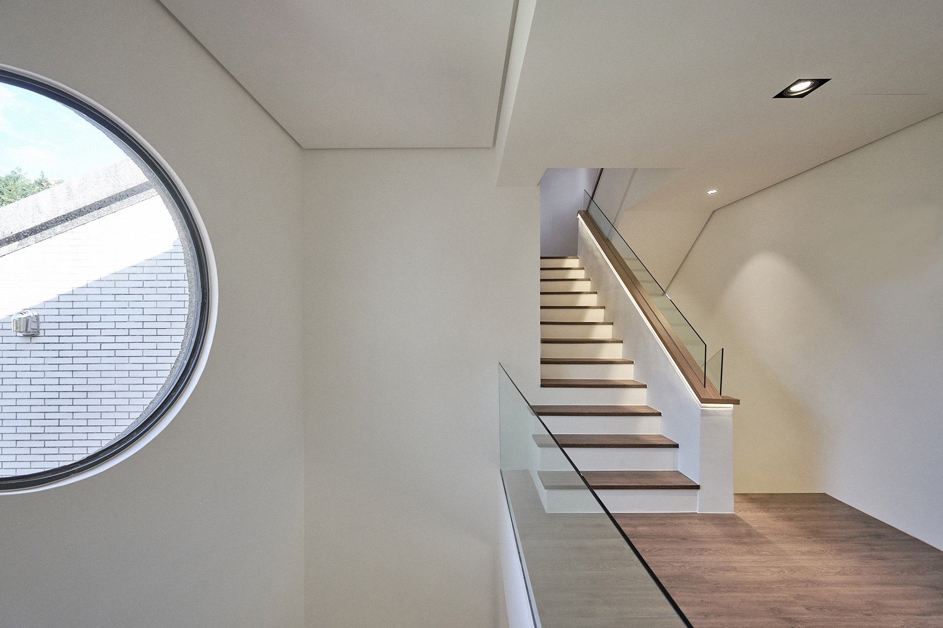 尊榮美學度假行館 輕奢質感會所